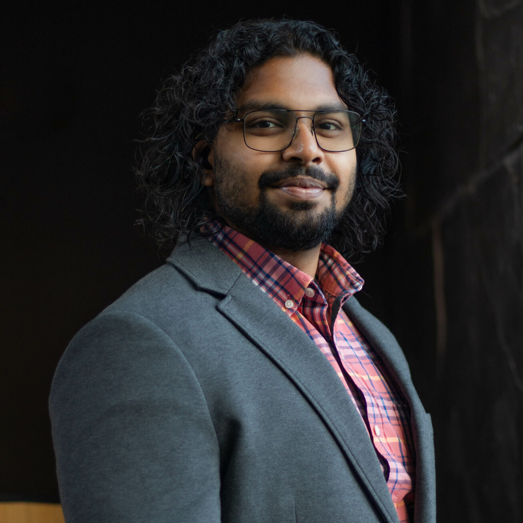 Headshot_Yasas Vithanage Headshot of Yasas Vithanage